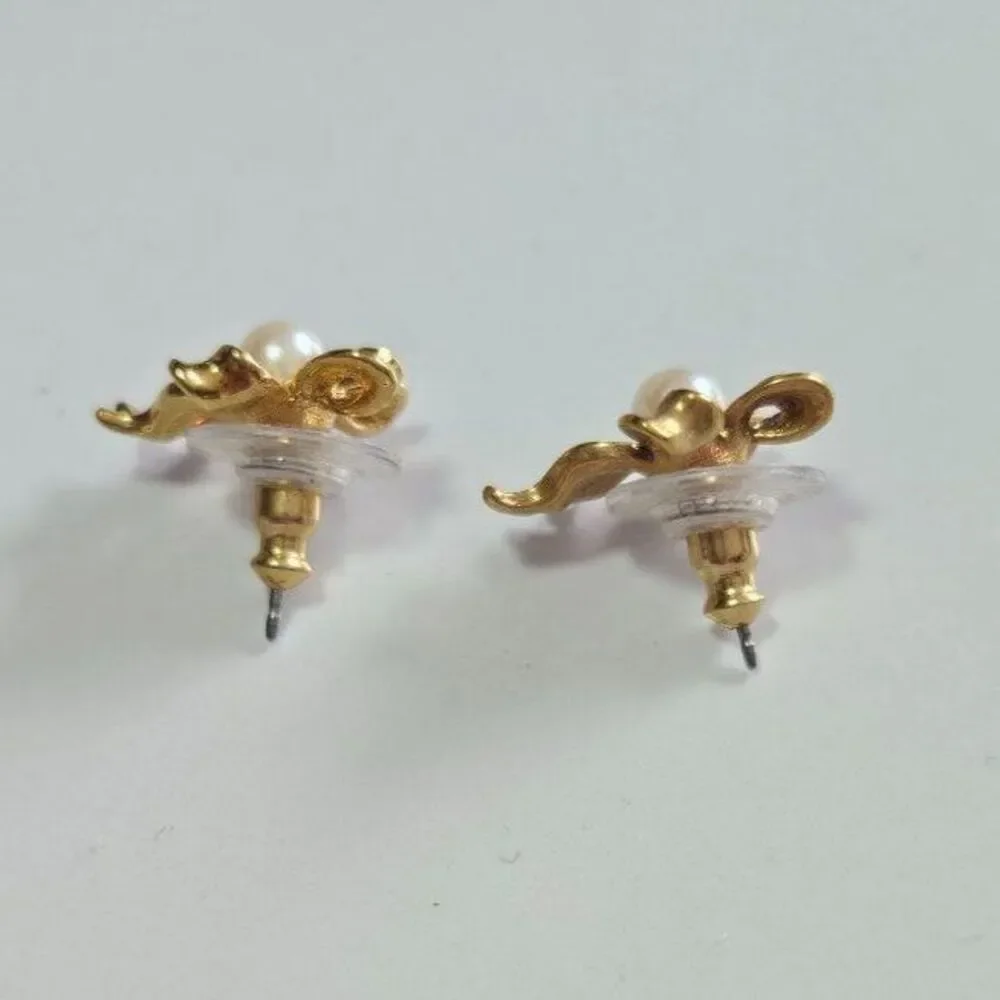 Vintage Avon gold tone bow earrings faux pearl